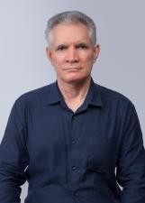 Foto de urna de Catarino Silva