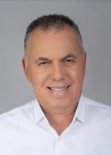 Foto de urna de Roberto Gomes
