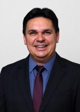 Foto de urna de Prof. Reginaldo Pacheco