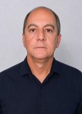 Foto de urna de Gugu Nader