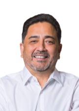 Foto de urna de Talles Barreto