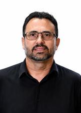Foto de urna de Santiago Gomes