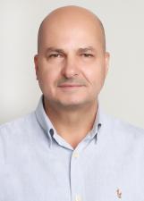 Foto de urna de Kezio Montalvão