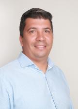 Foto de urna de Rondinelly Hélio