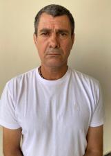 Foto de urna de Justino Borges